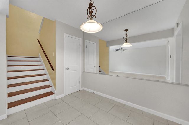 1817 E Grauwyler Road 158, Irving, TX 75061