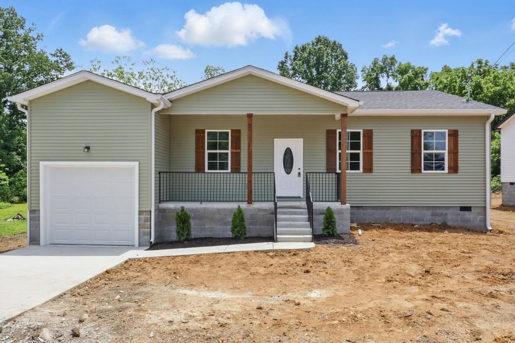 217 Dunnaway St, Shelbyville, TN 37160