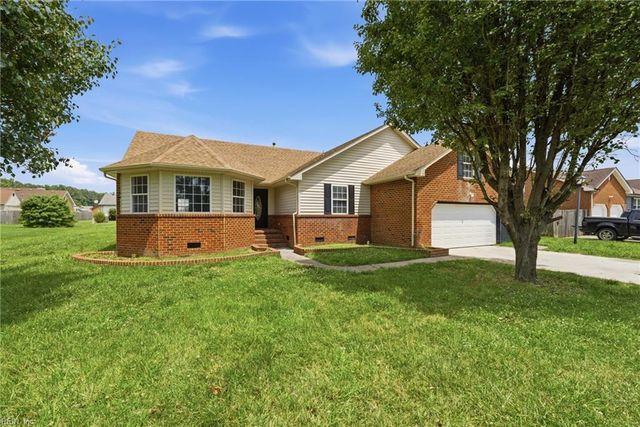 2084 Nansemond PW, Suffolk, VA 23434