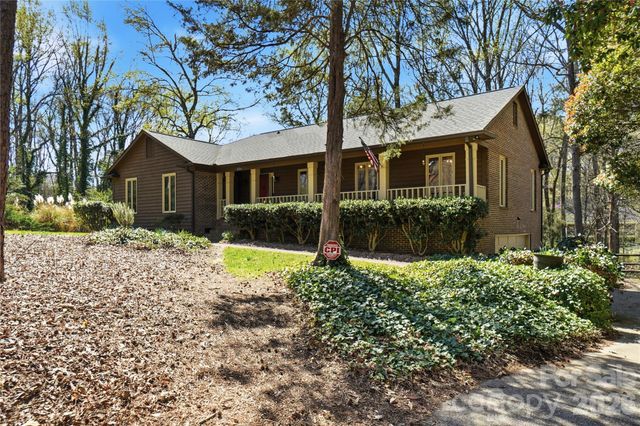 534 Aldeborough Lane, Charlotte, NC 28270