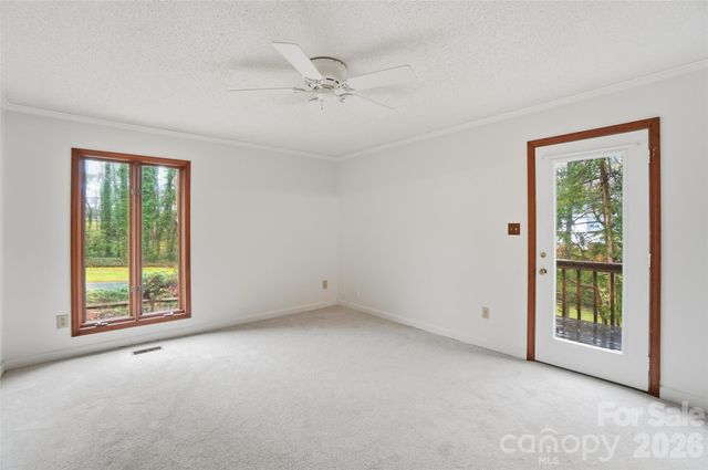 534 Aldeborough Lane, Charlotte, NC 28270