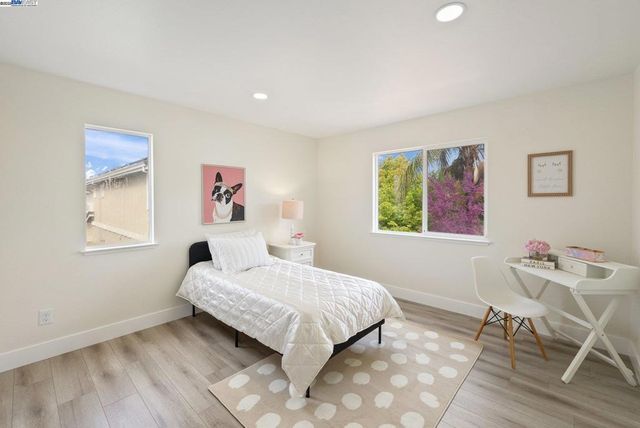 5089 Winterbrook Ave, Dublin, CA 94568