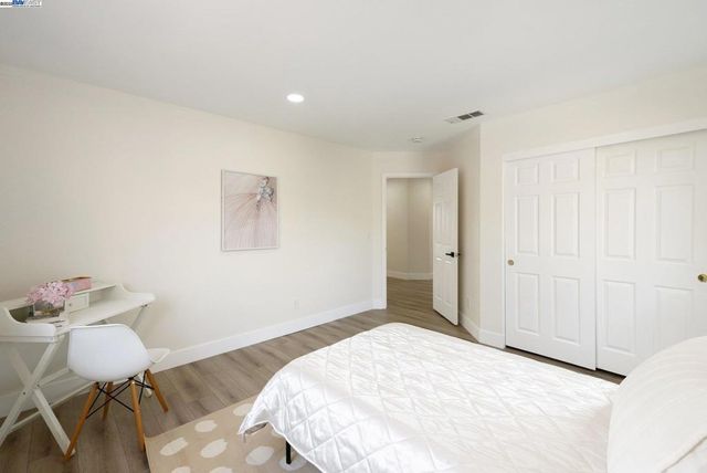 5089 Winterbrook Ave, Dublin, CA 94568