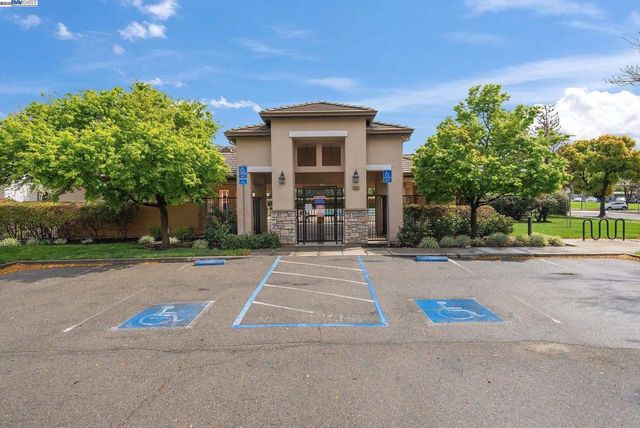 5089 Winterbrook Ave, Dublin, CA 94568