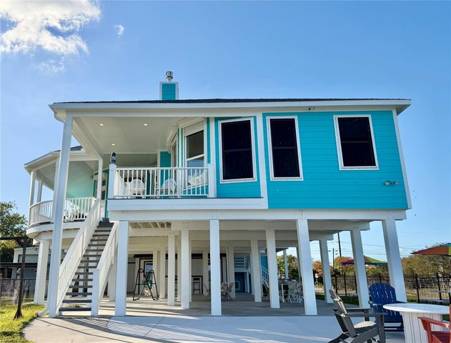 415 Avenue I, Dickinson, TX 77539