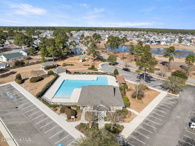 2083 Southern Pine Drive, Leland, NC 28451