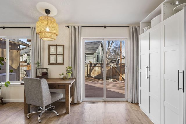 21374 Starling Drive, Bend, OR 97701