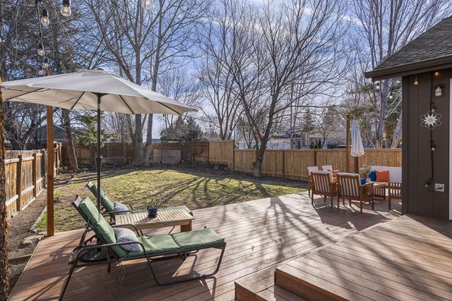 21374 Starling Drive, Bend, OR 97701