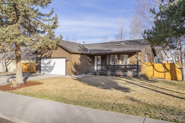 21374 Starling Drive, Bend, OR 97701