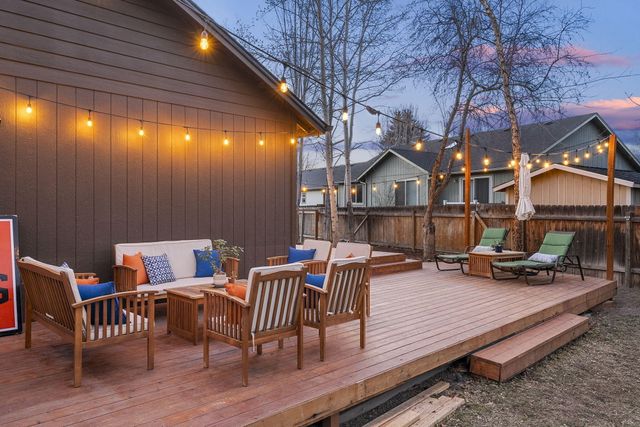 21374 Starling Drive, Bend, OR 97701