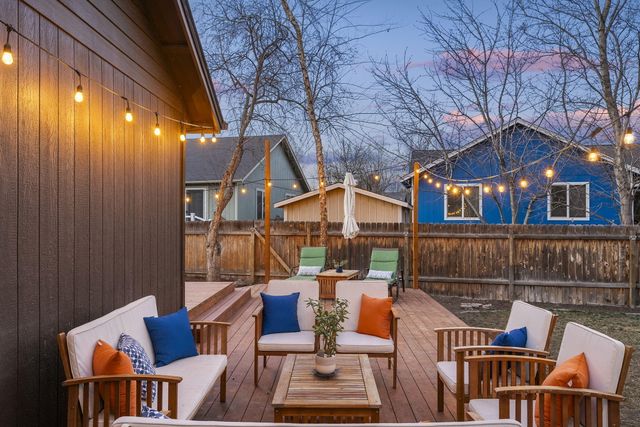 21374 Starling Drive, Bend, OR 97701