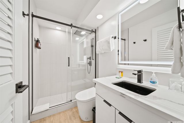 1765 Ala Moana Boulevard 979, Honolulu, HI 96815