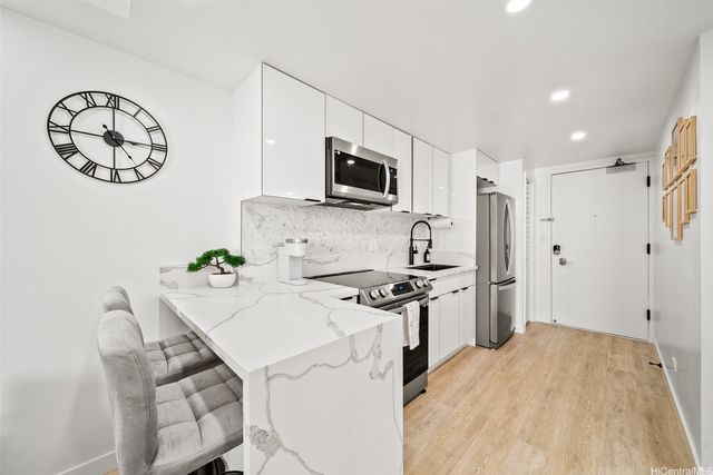 1765 Ala Moana Boulevard 979, Honolulu, HI 96815