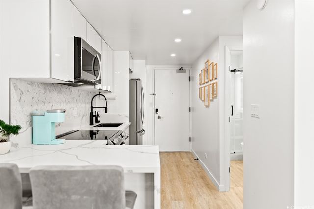 1765 Ala Moana Boulevard 979, Honolulu, HI 96815