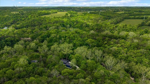 2231 Glass Mill Road, Wilmore, KY 40390