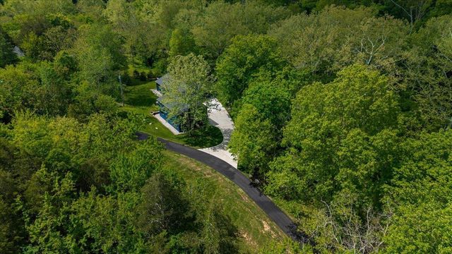 2231 Glass Mill Road, Wilmore, KY 40390