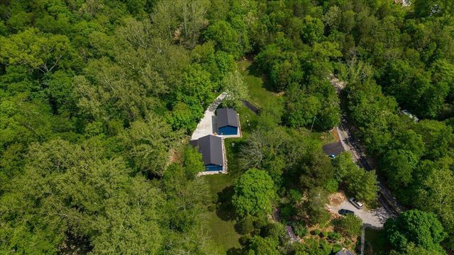 2231 Glass Mill Road, Wilmore, KY 40390