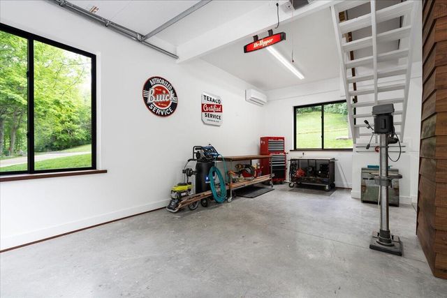 2231 Glass Mill Road, Wilmore, KY 40390