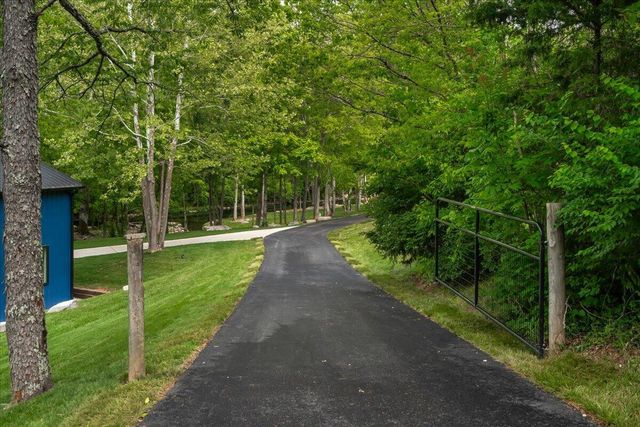 2231 Glass Mill Road, Wilmore, KY 40390