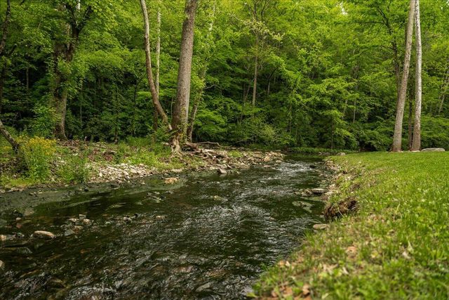 2231 Glass Mill Road, Wilmore, KY 40390