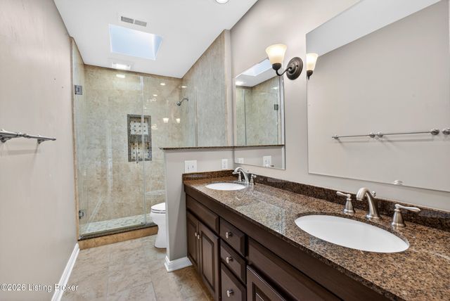 4900 Olde Creek Way, Prospect, KY 40059