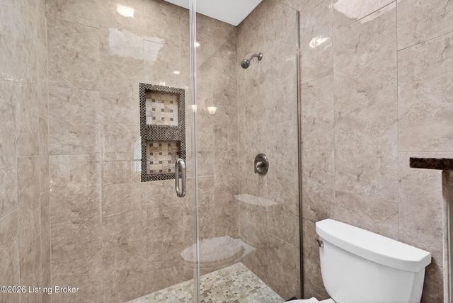 4900 Olde Creek Way, Prospect, KY 40059