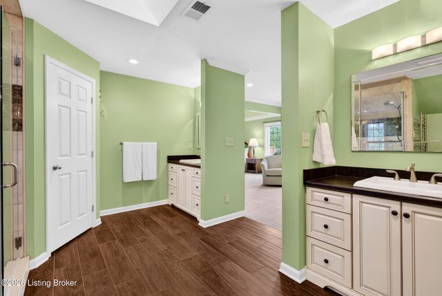 4900 Olde Creek Way, Prospect, KY 40059