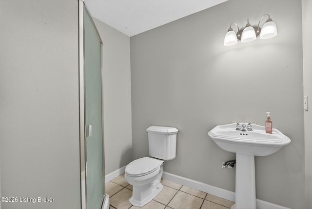 4900 Olde Creek Way, Prospect, KY 40059