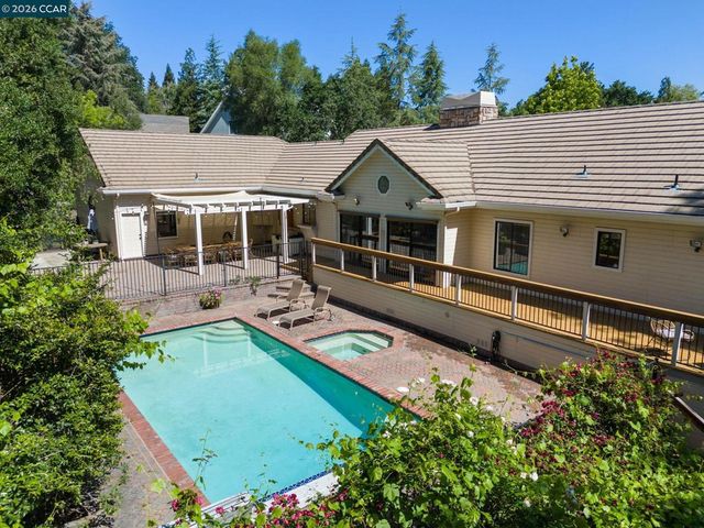 40 Donkey Flats Court, Pleasant Hill, CA 94523