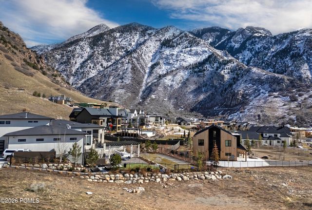 7054 S City View Drive 35, Cottonwood Heights, UT 84121