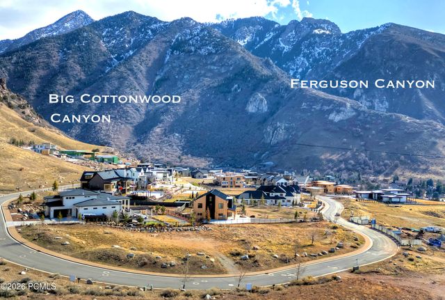 7054 S City View Drive 35, Cottonwood Heights, UT 84121