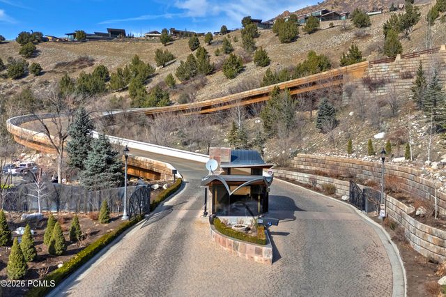 7054 S City View Drive 35, Cottonwood Heights, UT 84121