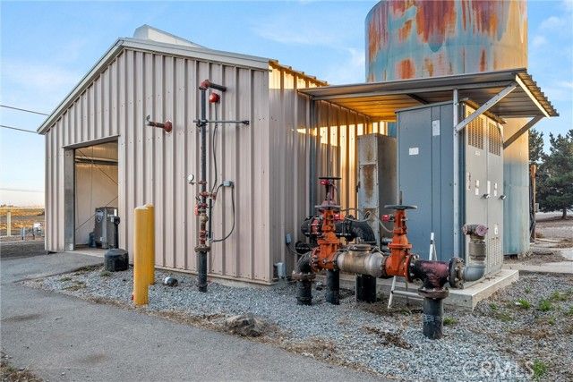 23710 Potter Road, Salinas, CA 93908