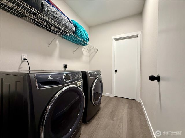 18240 E Clear lake Boulevard SE, Yelm, WA 98597