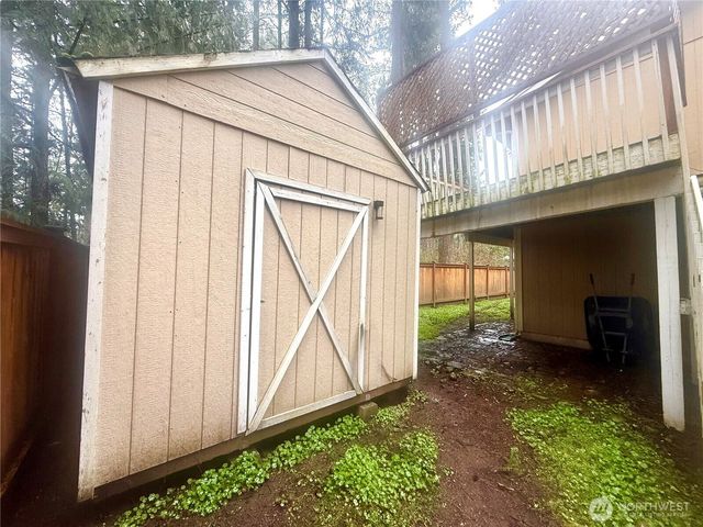 18240 E Clear lake Boulevard SE, Yelm, WA 98597