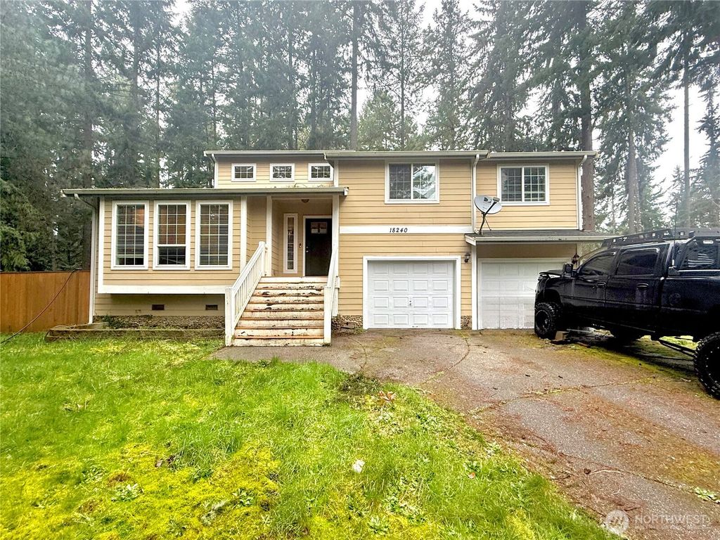 18240 E Clear lake Boulevard SE, Yelm, WA 98597