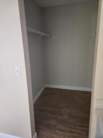 3345 Lucerne Park Drive, Greenacres, FL 33467