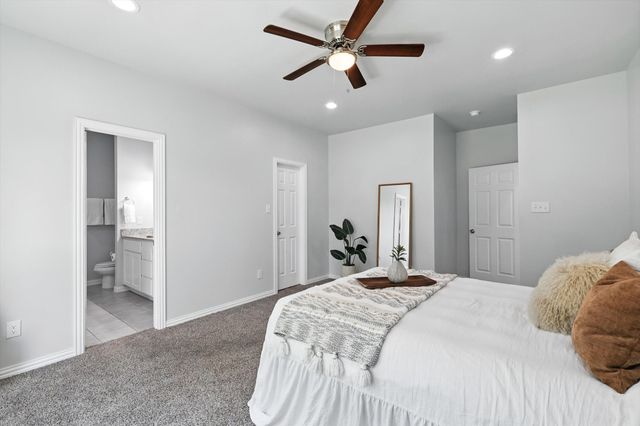 1601 Jupiter Lane, Ennis, TX 75119