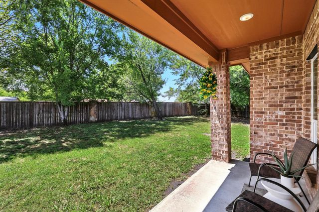 1601 Jupiter Lane, Ennis, TX 75119