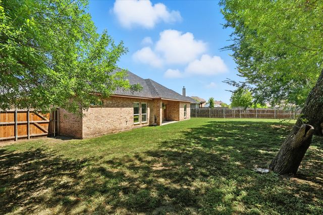 1601 Jupiter Lane, Ennis, TX 75119