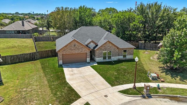 1601 Jupiter Lane, Ennis, TX 75119