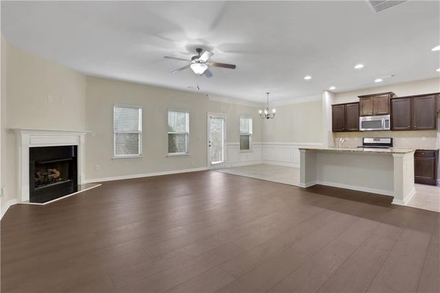 2521 Morgan Chase Drive, Buford, GA 30519