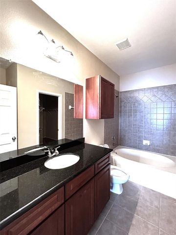 9200 Westheimer Road 306, Houston, TX 77063