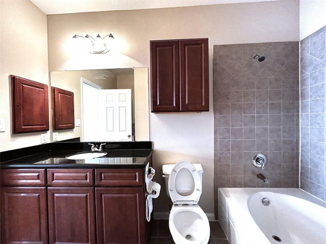 9200 Westheimer Road 306, Houston, TX 77063