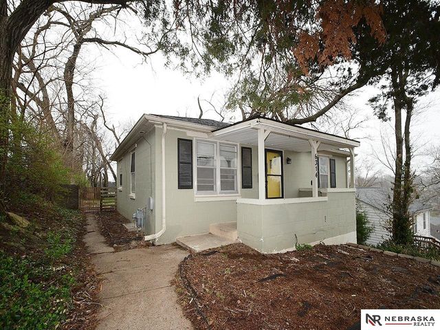 6314 Pinkney Street, Omaha, NE 68104