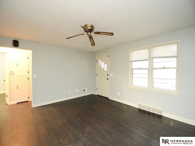 6314 Pinkney Street, Omaha, NE 68104