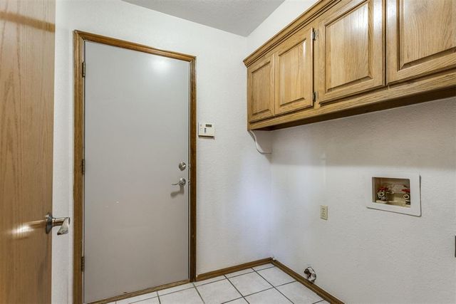 1400 Chimney Hill Road, Yukon, OK 73099