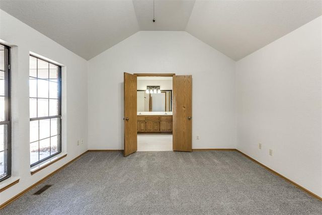 1400 Chimney Hill Road, Yukon, OK 73099