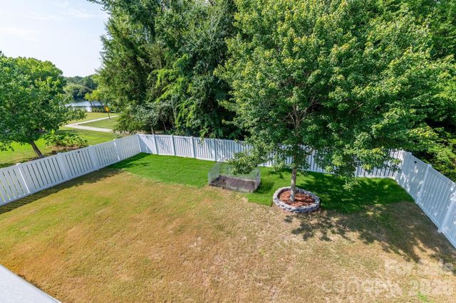 8212 Ruby Valley Road, Charlotte, NC 28277