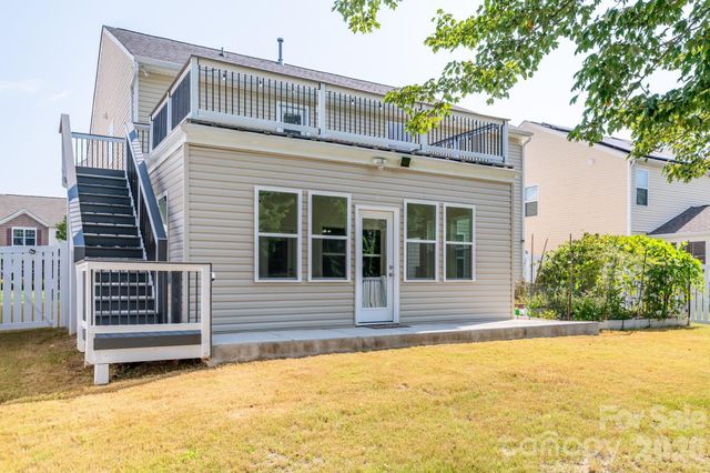 8212 Ruby Valley Road, Charlotte, NC 28277